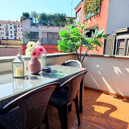 Exclusive And Unobtainable Big Terrace In Milano Downtown With Ac, Wifi, Subway M1 And M2 In Shopping Area Apartment Exterior photo